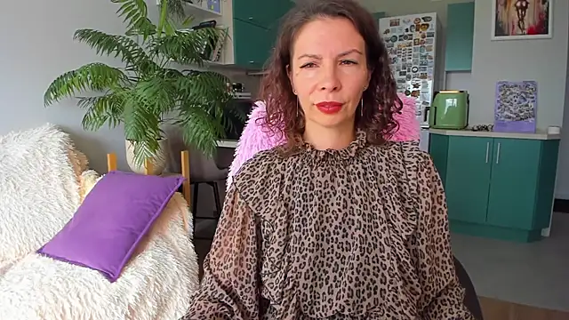 ChristinaGlory online show from 9, 7, 2026