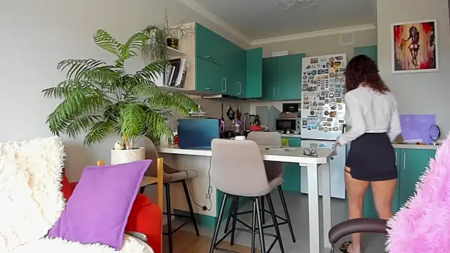 ChristinaGlory online show from 22, 4, 2026