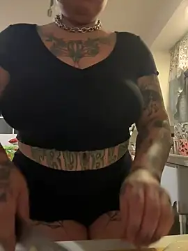 Sad1st1kSadie online show from 5, 2, 2025