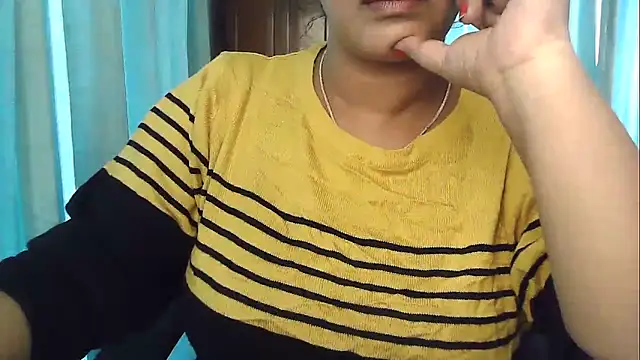 Snapshot of Spandana_Sweety chatting on 14, 9, 2025 Spandana Sweety online show from 14, 9, 2025