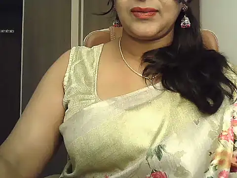 Snapshot of Spandana_Sweety chatting on 16, 10, 2025 Spandana Sweety online show from 16, 10, 2025