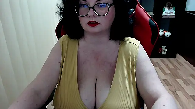 MissTroublle online show from 23, 2, 2026