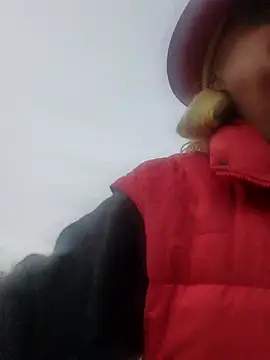 MucMilf59 online show from 17, 12, 2025