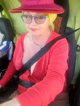 MucMilf59 online show from 25, 3, 2026