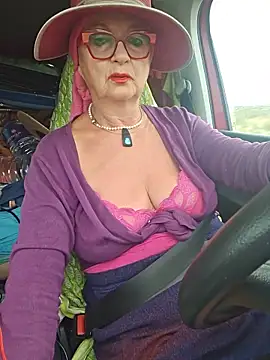 Snapshot of MucMilf59 chatting on 16, 6, 2026 MucMilf59 online show from 16, 6, 2026