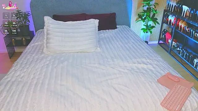 Kira from UA online show from 10, 2, 2026