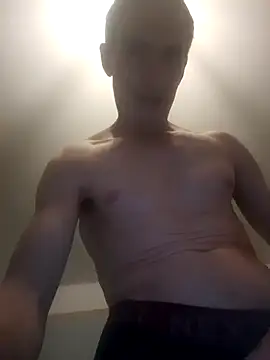 Snapshot of SexyMan2020ka chatting on 3, 10, 2025 SexyMan2020ka online show from 3, 10, 2025