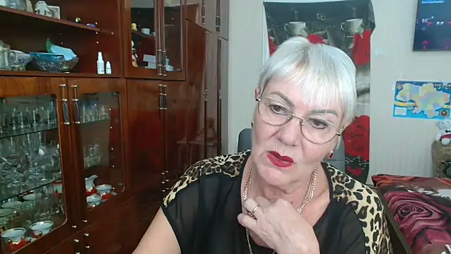 Snapshot of JenaCheim chatting on 19, 10, 2025 JenaCheim online show from 19, 10, 2025