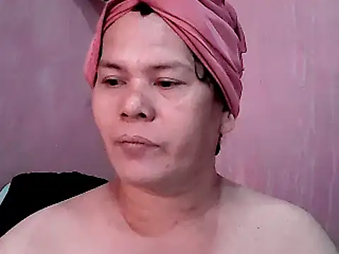 HottyLeciousCum online show from 20, 4, 2026