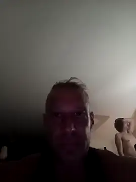 Snapshot of AthleticWomenizer2 chatting on 18, 5, 2026 AthleticWomenizer2 online show from 18, 5, 2026