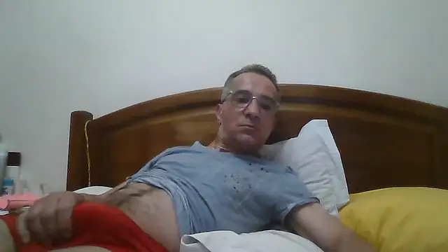 Snapshot of CarlosRocha73 chatting on 9, 5, 2026 CarlosRocha73 online show from 9, 5, 2026