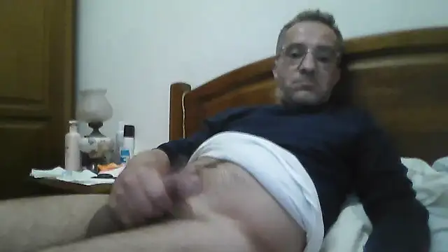 Snapshot of CarlosRocha73 chatting on 18, 5, 2026 CarlosRocha73 online show from 18, 5, 2026