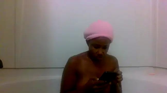 Xochillovemoney2 online show from 19, 12, 2024