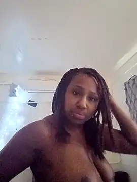 Xochillovemoney2 online show from 7, 4, 2026