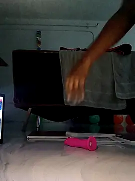 Xochillovemoney2 online show from 19, 3, 2025