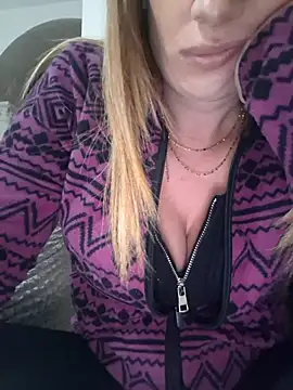 fammefatale1987 online show from 24, 11, 2025