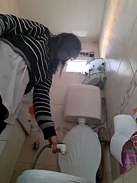 Snapshot of rposhta1991 chatting on 21, 10, 2025 rposhta1991 online show from 21, 10, 2025