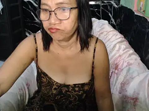Snapshot of ASIANDOLLY4U chatting on 2, 6, 2026 ASIANDOLLY4U online show from 2, 6, 2026