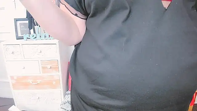 sweetMariina online show from 17, 2, 2025