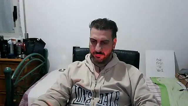 Snapshot of Italian_dark_desire chatting on 29, 3, 2026 Italian dark desire online show from 29, 3, 2026