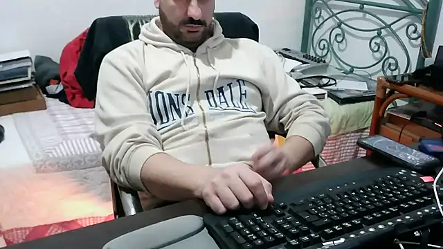 Italian dark desire online show from 18, 1, 2026