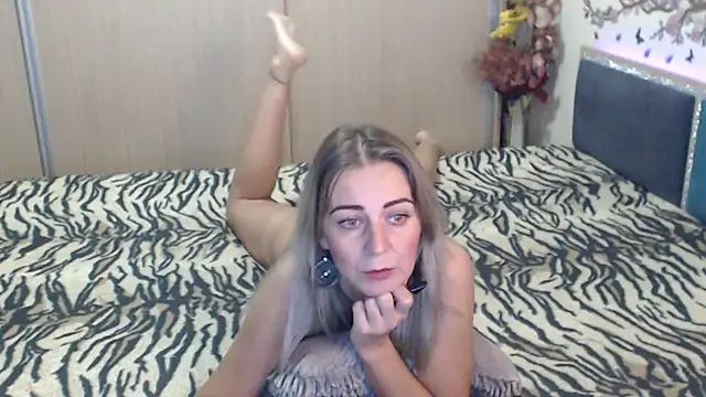 MirabelaSweet online show from 8, 10, 2025