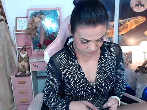 AsianMariaTs online show from 18, 11, 2025