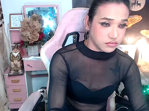 AsianMariaTs online show from 22, 10, 2025