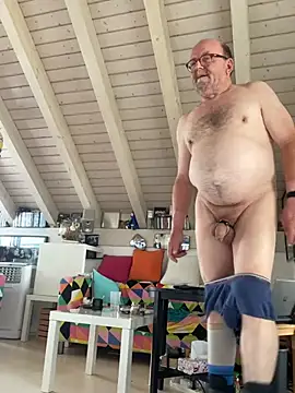 wankcellar online show from 28, 6, 2026