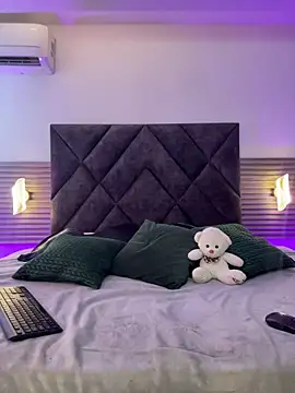 Zafira Alabi online show from 18, 4, 2026