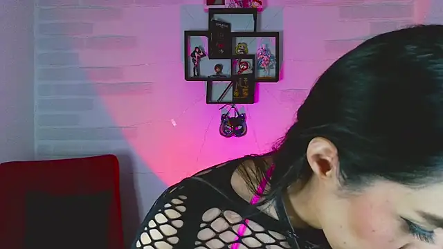 Snapshot of sky_girl1 chatting on 25, 1, 2025 sky girl1 online show from 25, 1, 2025