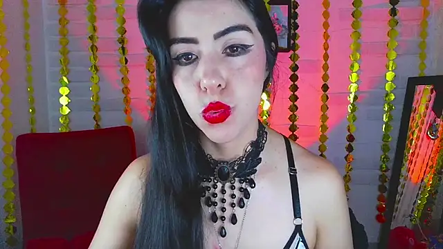 Snapshot of sky_girl1 chatting on 4, 3, 2025 sky girl1 online show from 4, 3, 2025