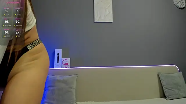 Snapshot of Malika_Lisan chatting on 10, 9, 2025 Malika Lisan online show from 10, 9, 2025