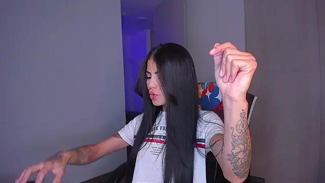 Lisegg  online show from 17, 12, 2025