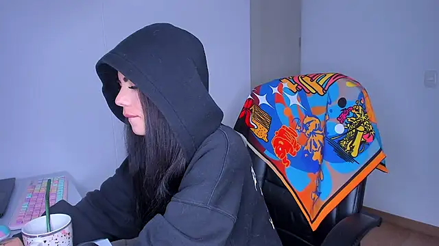 Lisegg  online show from 18, 4, 2026