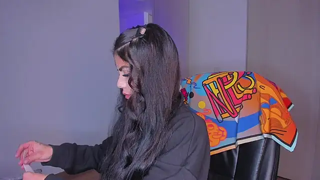 Lisegg  online show from 22, 12, 2025