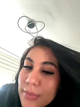 adrianalobo online show from 26, 10, 2025