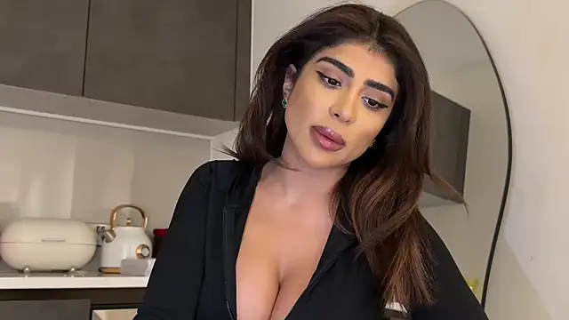 ArabicBarbie online show from 16, 2, 2026