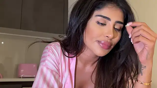 Snapshot of ArabicBarbie chatting on 22, 9, 2025 ArabicBarbie online show from 22, 9, 2025