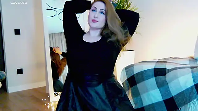 Sinful Eyes online show from 6, 2, 2026