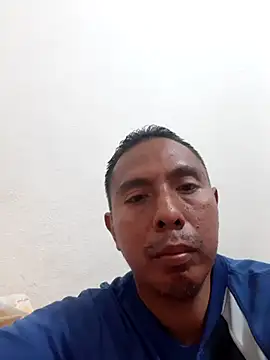 Snapshot of desnudo_Sexoxo chatting on 15, 2, 2025 desnudo Sexoxo online show from 15, 2, 2025