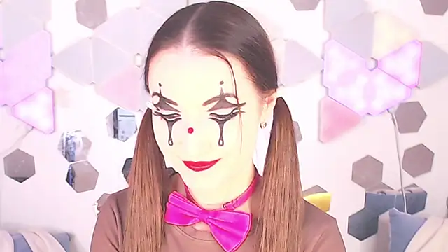 LexiKiss online show from 13, 11, 2025