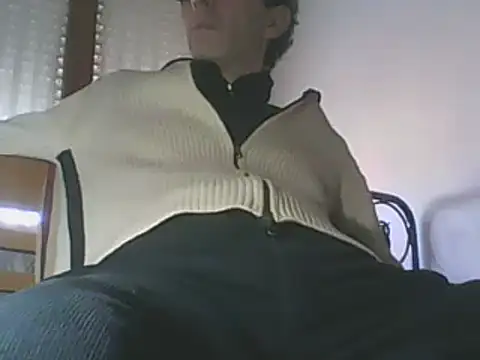 Snapshot of Moro_ra chatting on 6, 12, 2024 Moro ra online show from 6, 12, 2024