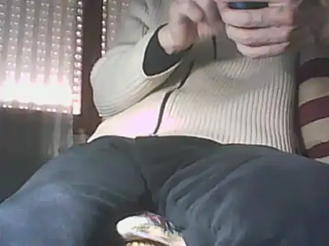 Snapshot of Moro_ra chatting on 23, 2, 2025 Moro ra online show from 23, 2, 2025