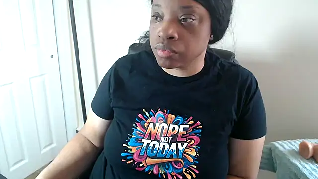 Sexymona1218 online show from 2, 6, 2026