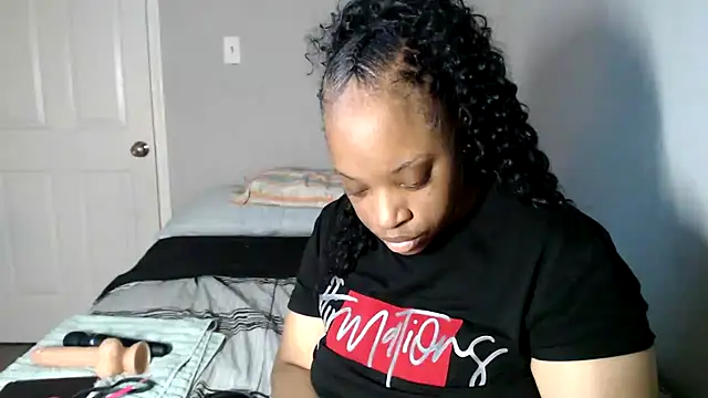 Sexymona1218 online show from 25, 11, 2025