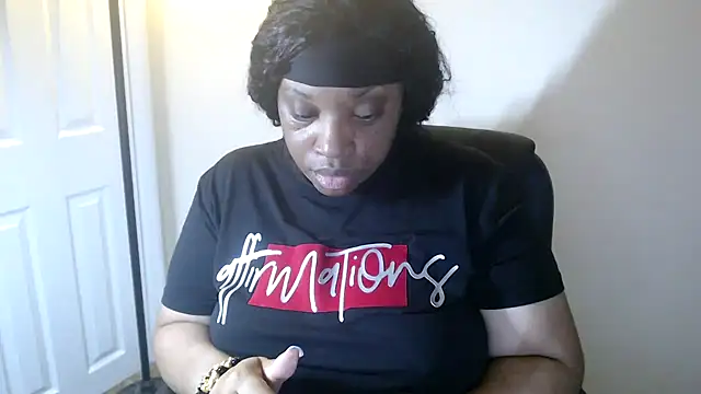 Sexymona1218 online show from 15, 7, 2026
