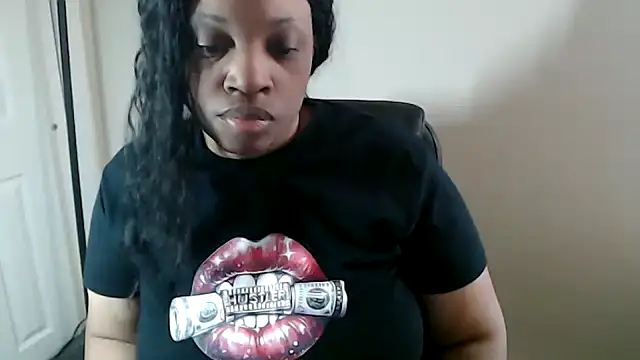 Sexymona1218 online show from 12, 4, 2026