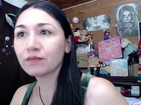 Snapshot of emilymonrroe chatting on 14, 5, 2026 emilymonrroe online show from 14, 5, 2026