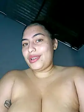 Snapshot of xandra252 chatting on 23, 5, 2026 xandra252 online show from 23, 5, 2026